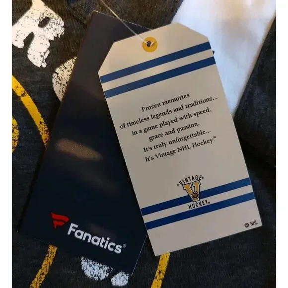 Women's Boston Bruins Shirt Gray Fanatics NHL Round Neck - Small NWT - Picture 6 of 6